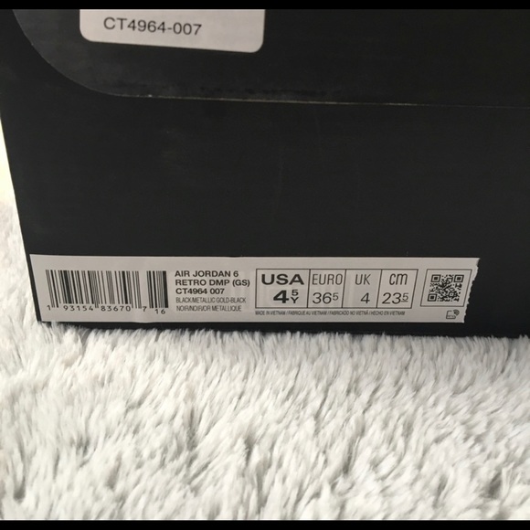 Air Jordan Retro 6 DMP. Grade school 4 - Picture 3 of 5